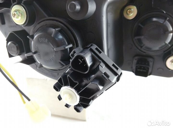 Фара левая Geely MK