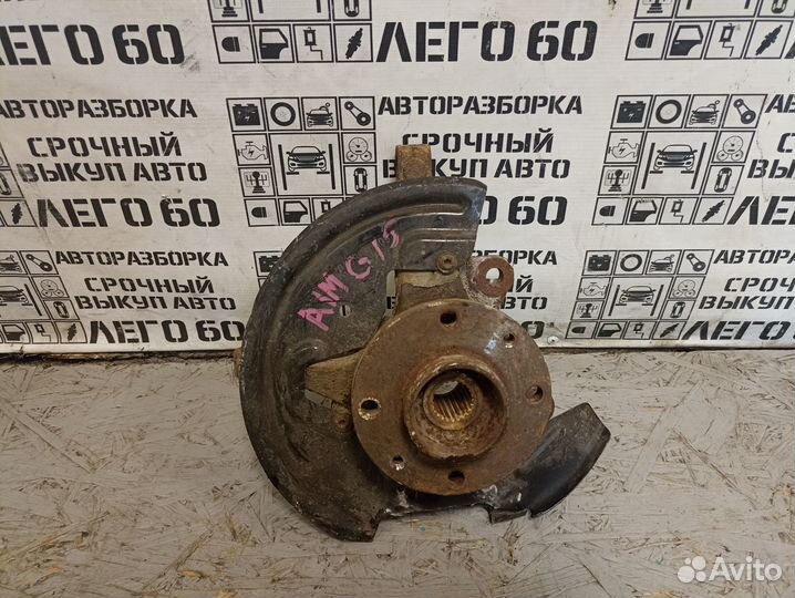 Кулак поворотный передний правый Nissan Almera G15