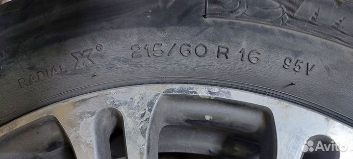 Michelin X-Ice 215/60 R16