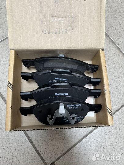 Колодки тормозные Ford Focus 2,3