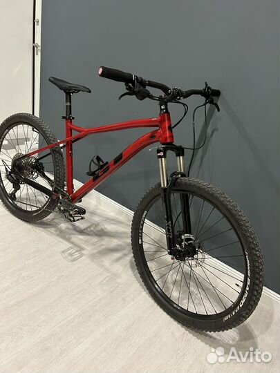 Gt avalanche elite 27.5 L