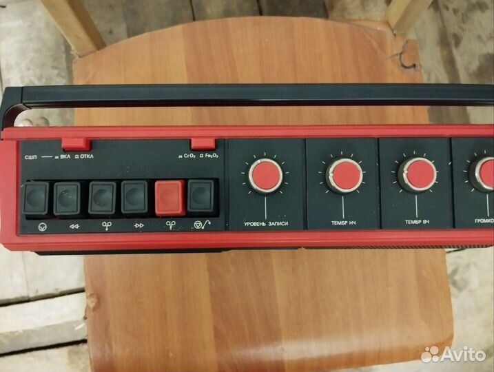 Кассетный магнитофон СССР