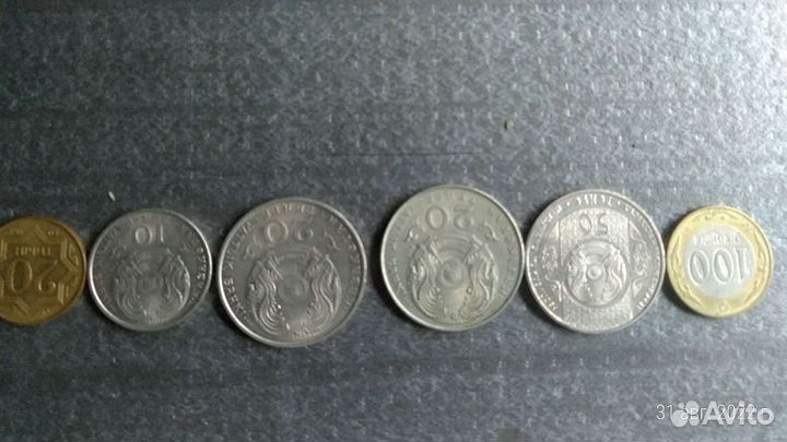 Продам монеты