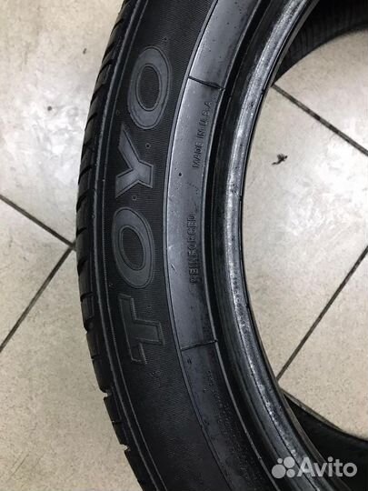 Toyo Proxes S/T 275/45 R20