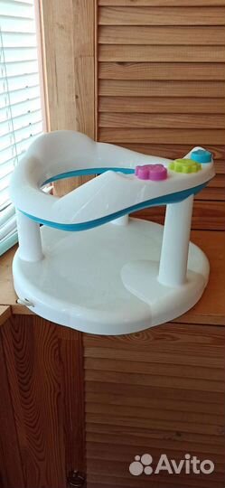 Стульчик для купания отдам