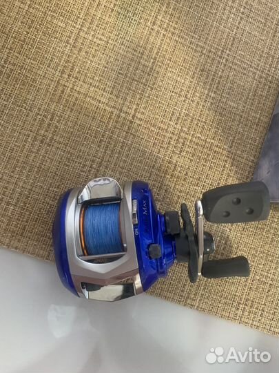 Катушка Ambassadeur Blue Max