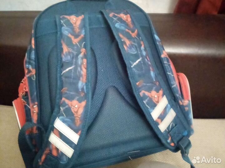 Рюкзак с человеком-пауком