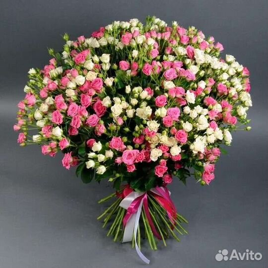 Доставка цветов и букетов