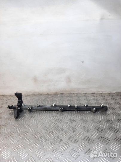 Топливная рампа Bmw X5 внедорожник 5 дв. 3.0