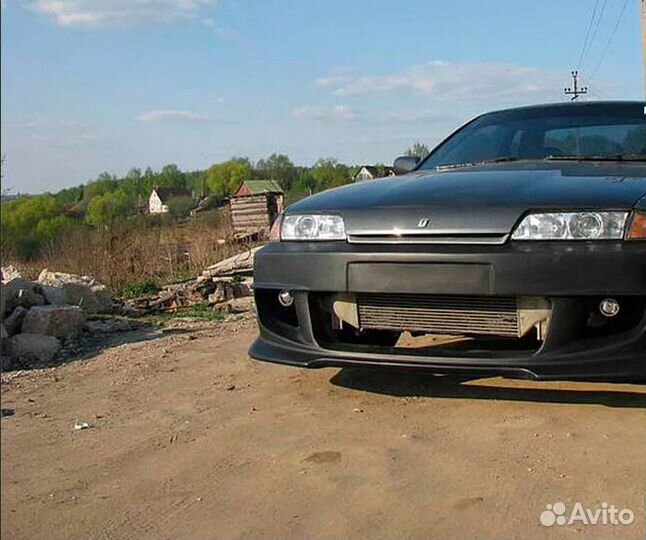 Передний бампер D.Speed на Nissan Skyline R32