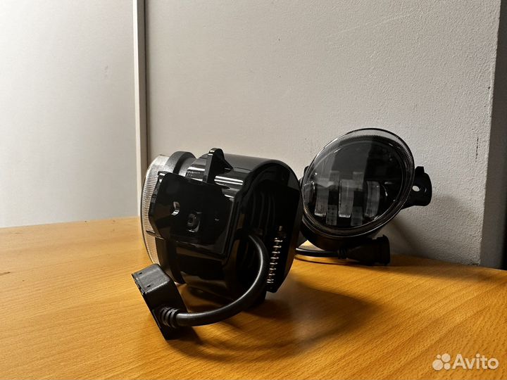 Противотуманная фара, светодиодная на ниссан