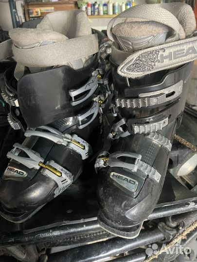 Лыжные ботинки