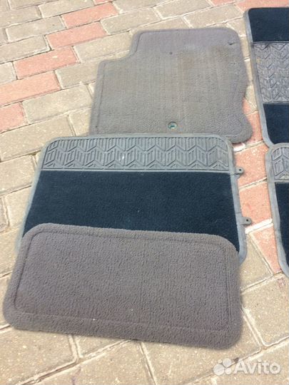 Автомобильные коврики на форд фокус