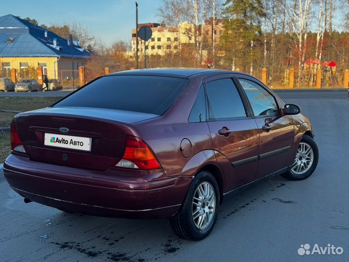 Ford Focus 1.6 МТ, 2003, 200 000 км