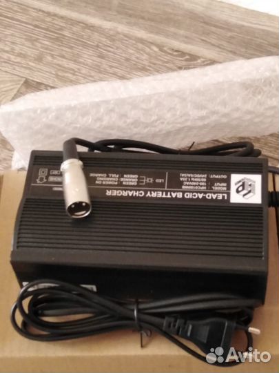 Зарядное устройство для инвалидной коляски