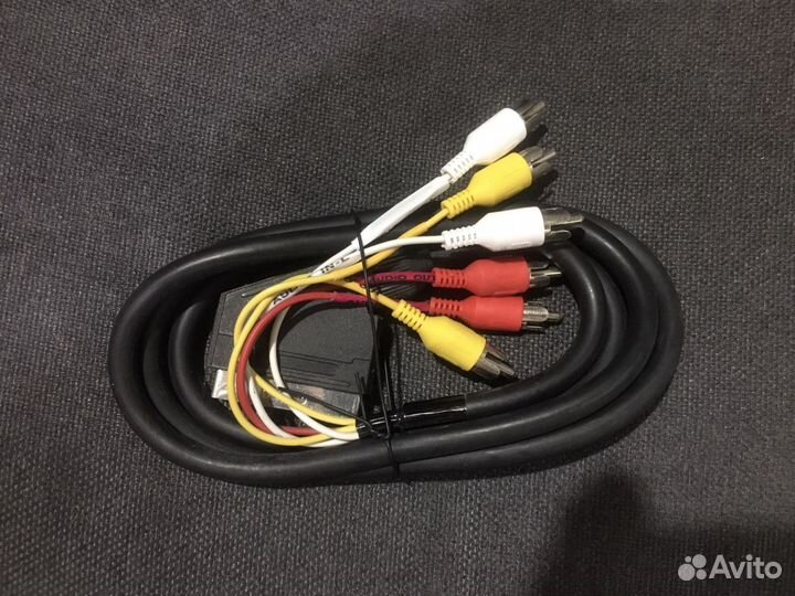 Кабель скарт на тюльпаны