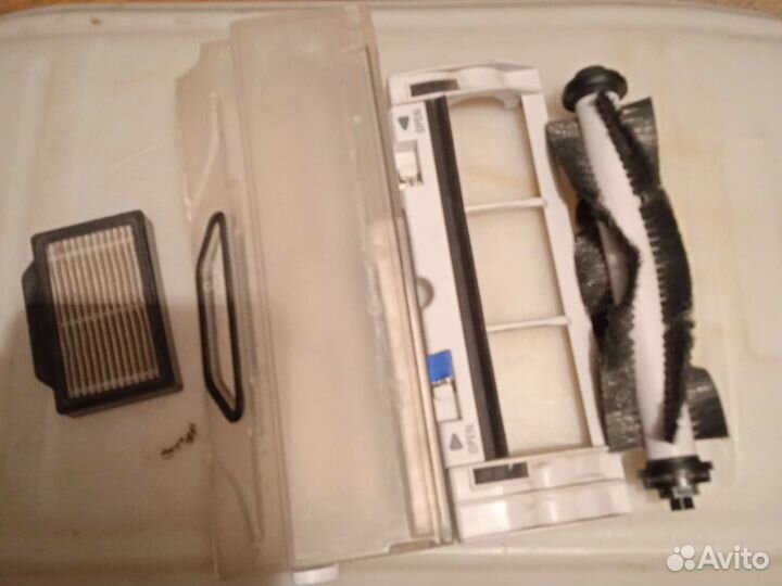 Робот пылесос на запчасти