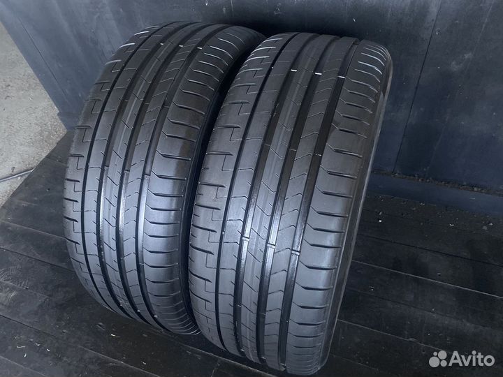 Pirelli P Zero PZ4 255/45 R19