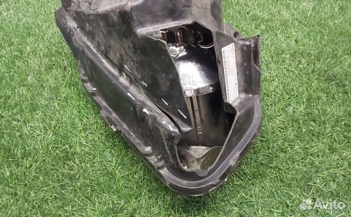 Фара левая Renault Duster 1