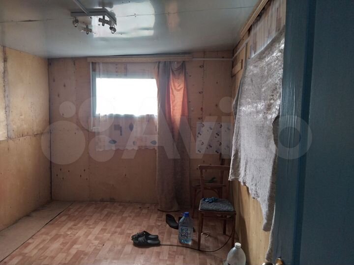 Дача 10 м² на участке 8 сот.