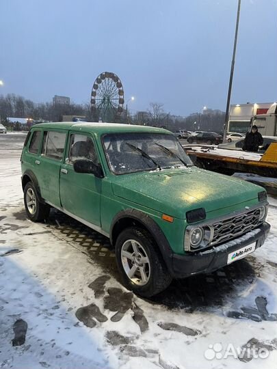 LADA 4x4 (Нива) 1.8 МТ, 2004, 75 000 км