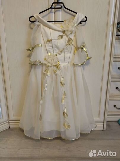 Платье для девочки нарядное