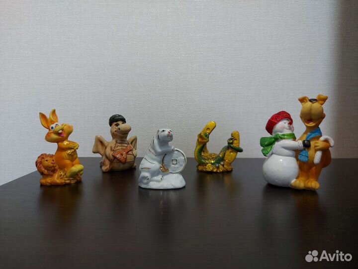 Фарфоровые статуэтки (символы года)