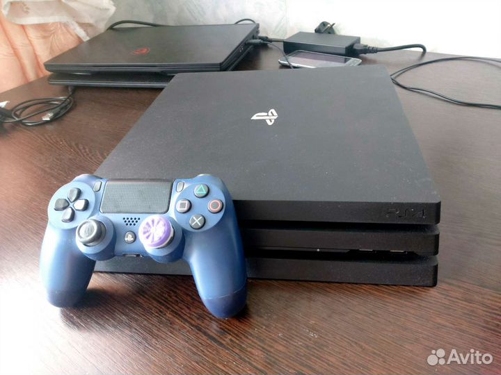 Sony PS4 PRO 1TB