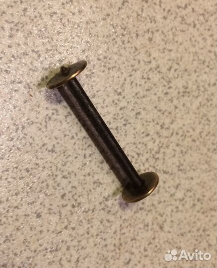 Шпуля для челнока (пуля) Зингер Singer