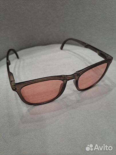 Солнцезащитные очки женские