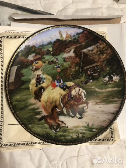 Тарелка былинный фарфор