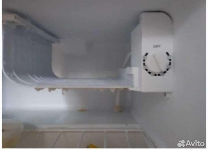 Холодильник новый компактный