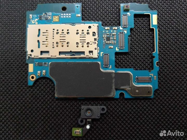 Материнская плата смартфона