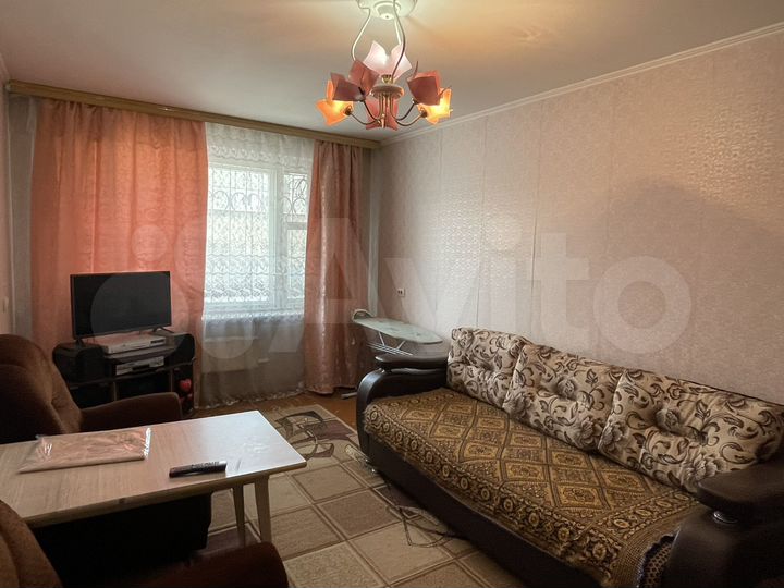 2-к. квартира, 52 м², 1/5 эт.