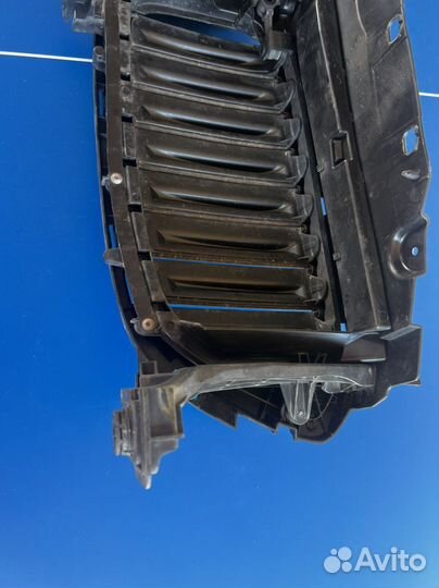 Жалюзи радиатора bmw G32