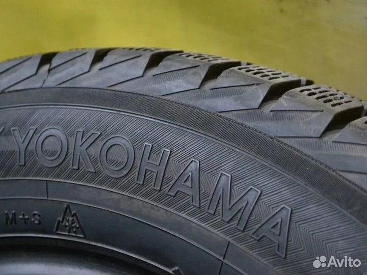 Yokohama Ice Guard IG30 205/60 R16