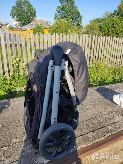 Детская коляска