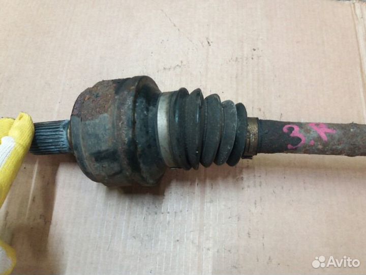 Полуось привод задний левый VW Touareg I Porsche