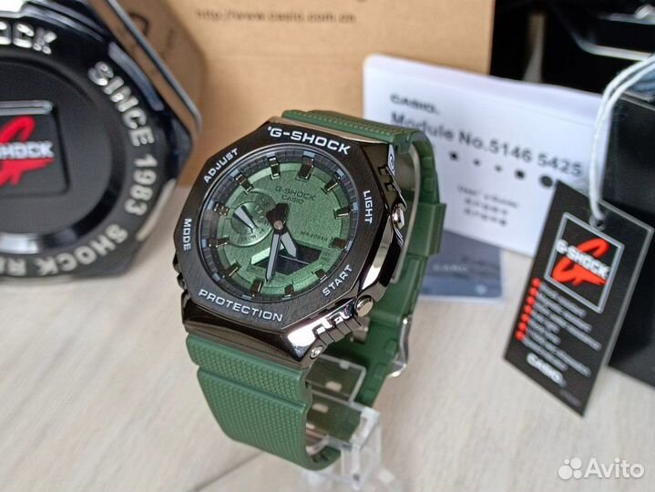 Часы Casio G-Shock GM-2100