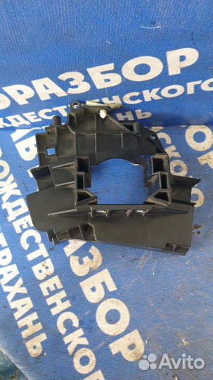 Крепление подрулевых переключателей. Ford Transit