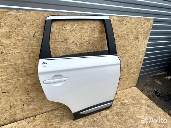 Дверь задняя правая Митсубиси Аутлендер 3 GF
