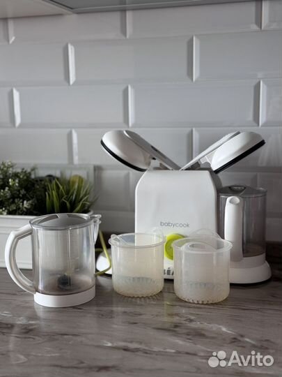 Пароварка блендер beaba babycook
