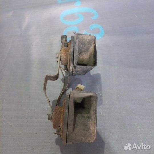 Сигнал звуковой Cadillac Escalade 4 (2014-2020)