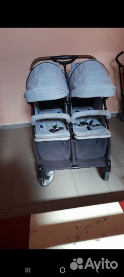Коляска для двойни