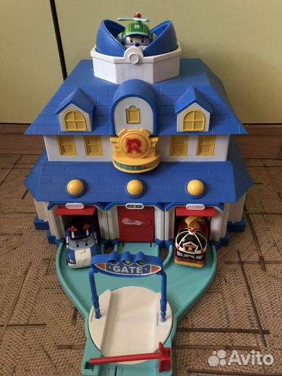 Домик робокар поли