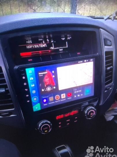Магнитола android Teyes CC3 2k 4/64 на Mitsubishi