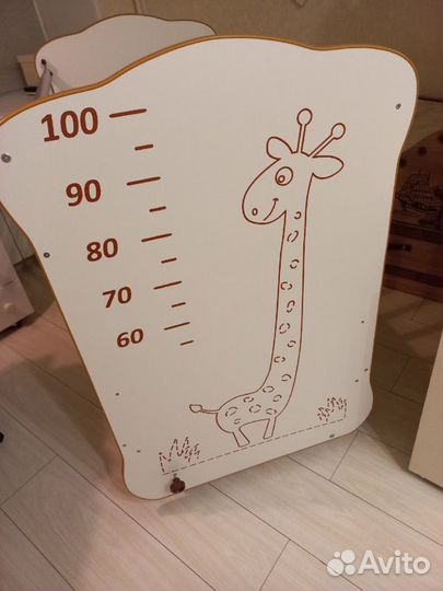 Кровать детская с маятником и ящиком