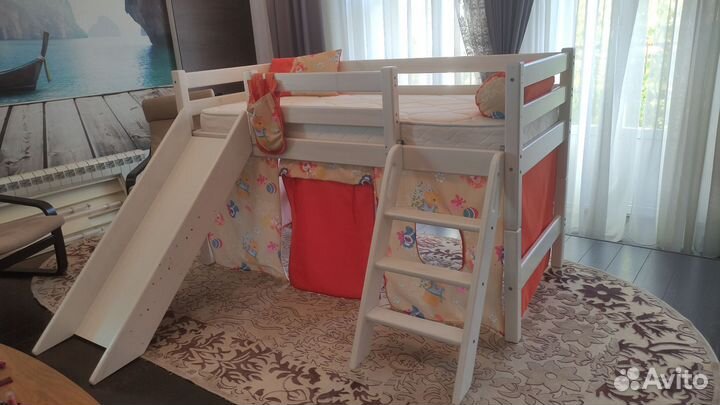 Чердачная кровать Соня с горкой