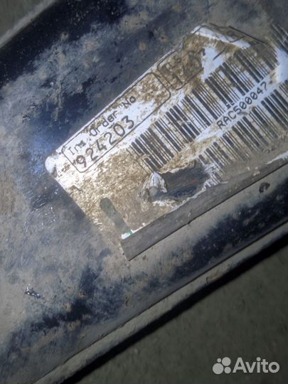 Рычаг подвески передний Land Rover Discovery 3