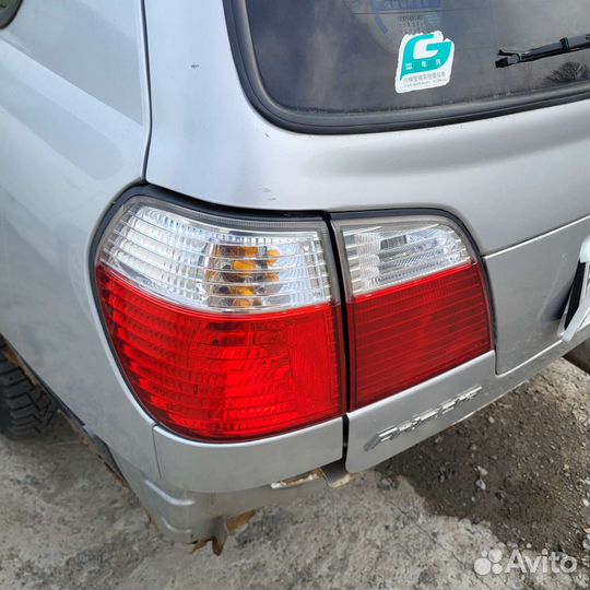 Стоп сигнал nissan primera p11 универсал